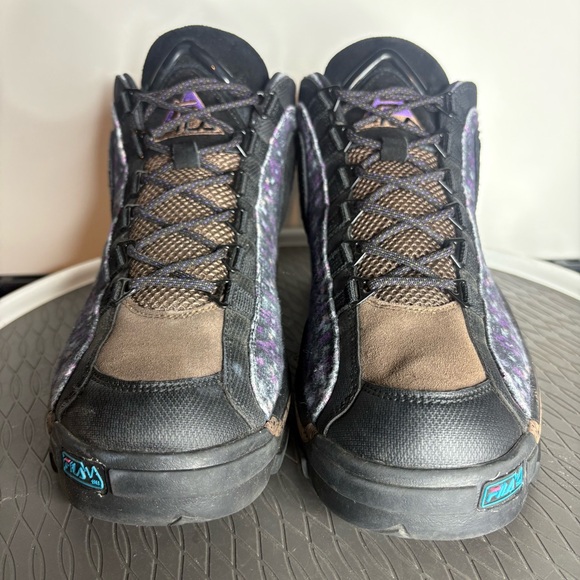 Fila Grant Hill 2 Outdoor Athletic Sneakers - Picture 3 of 6